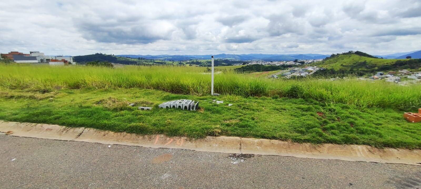 #TE154 S-TA - Terreno para Venda em Bragança Paulista - SP